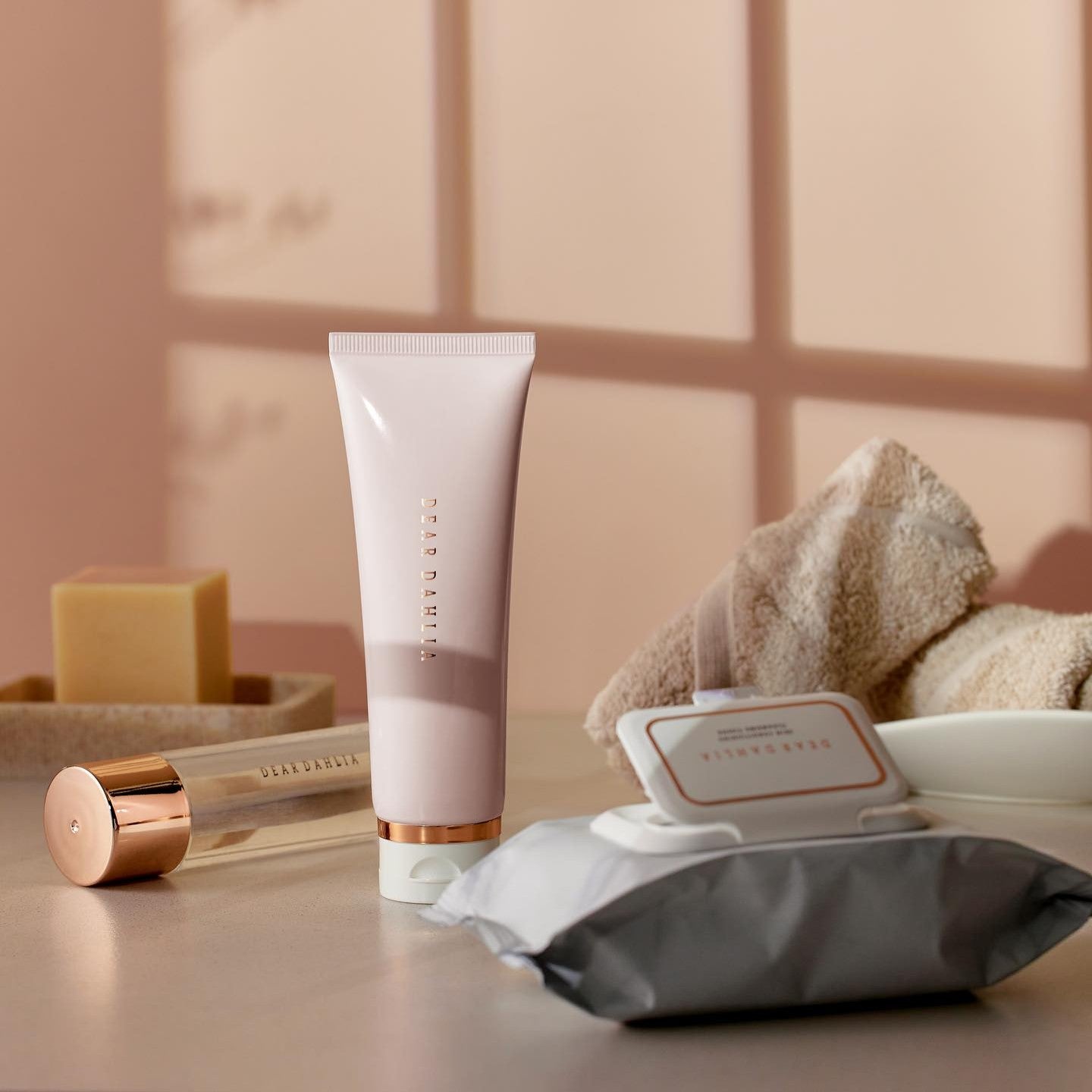 DEAR DAHLIA | Taiwan Store - 300cbt | 삼백씨비티